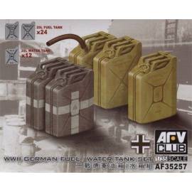 GERMAN FUEL / WATER TANK SET  