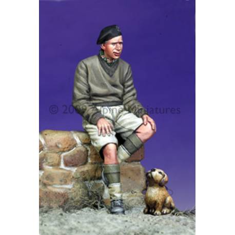 British Armoured Crew 2 and puppy