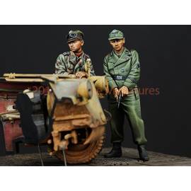 WSS AFV cew set 2 figurines