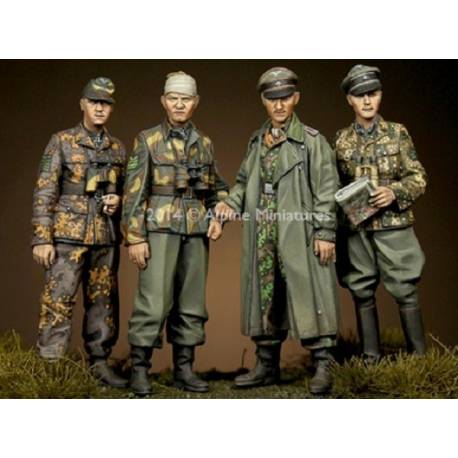 "The Defender of Normandy" Set (4 Figures) 