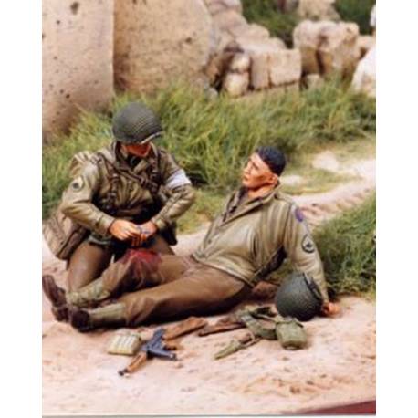 infirmier US et blessé juin 1944
