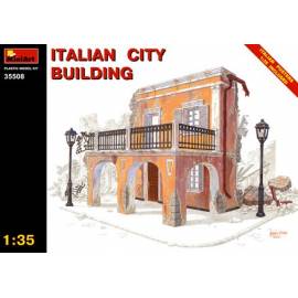 ITALIAN CITY BUILDING