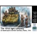 The 101th light company US Paratroopers & British Tankman