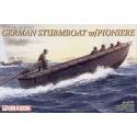 German Sturmboat with Pioniere