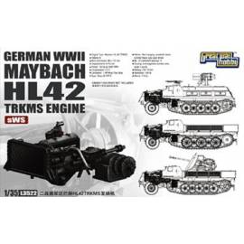 MOTEUR ALLEMAND MAYBACH HL42 TRKMS (pour sWS Half Track)