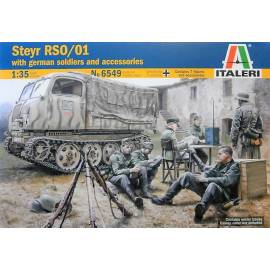 STEYR RSO/01 with German soldiers and accessories