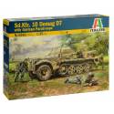 Sd.Kfz. 10 DEMAG D7 with German Paratroops