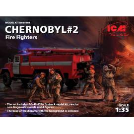 Chernobyl 2. Fire Fighters (AC-40-137A firetruck 4 figures diorama base with background)