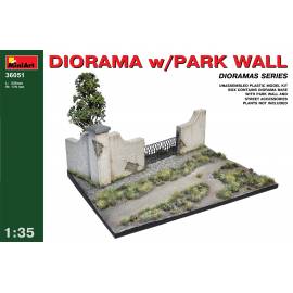 DIORAMA w/PARK WALL 