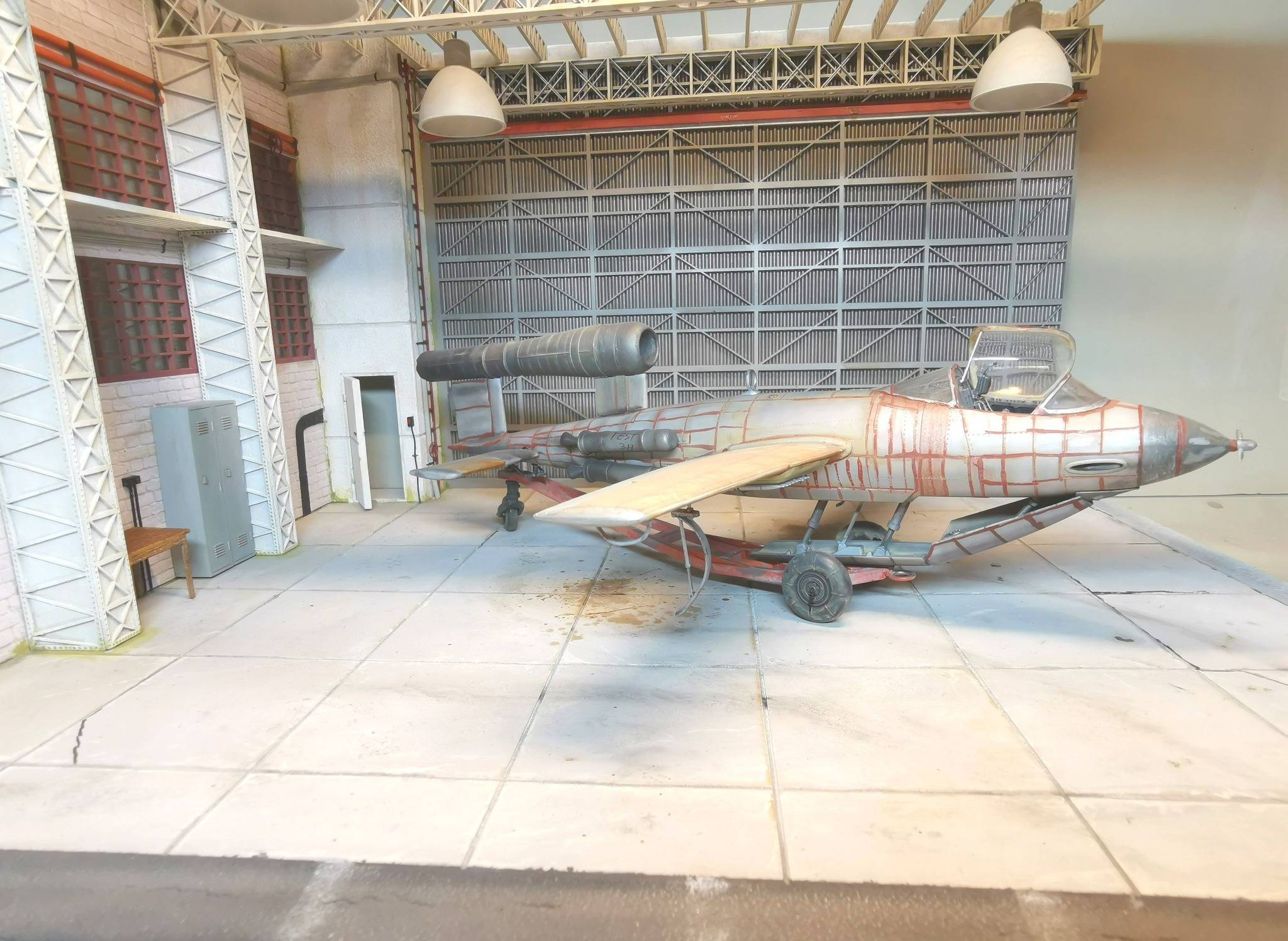 Der Hangar - aircraft workshop diorama – Image 21