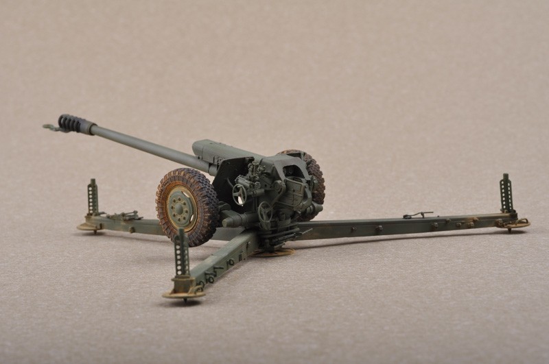 Soviet D-30 122mm Howitzer - Late Version – Image 2