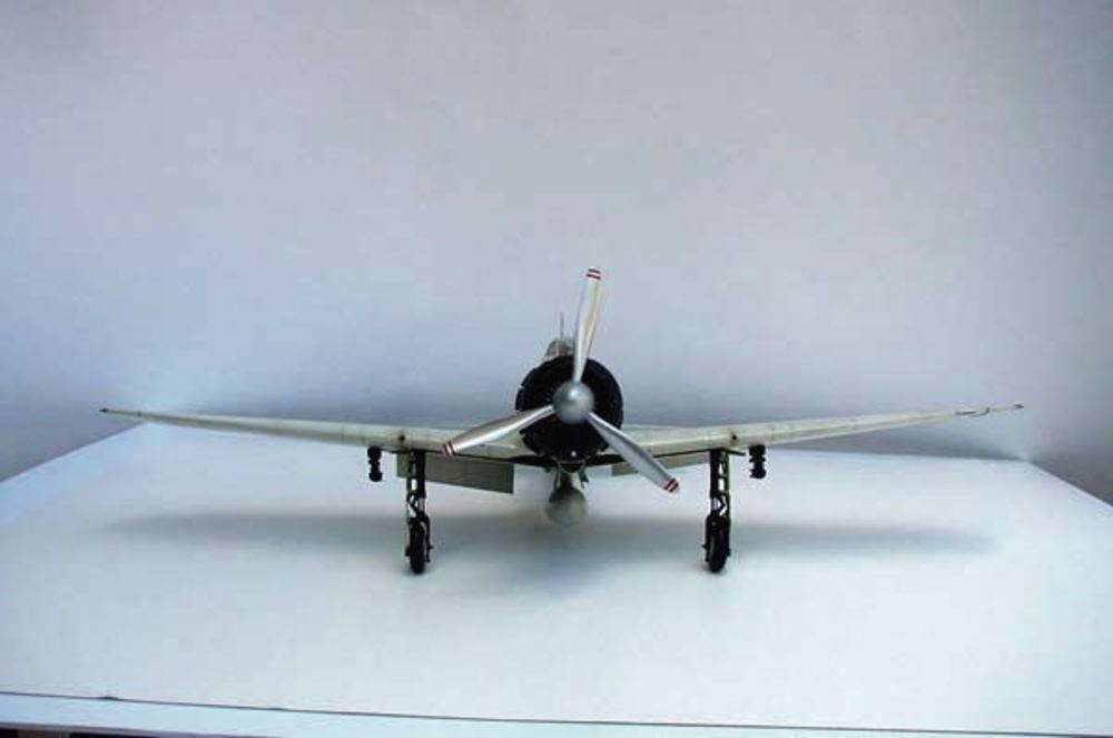 Mitsubishi A6M2b Model 21 Zero Fighter – Image 10