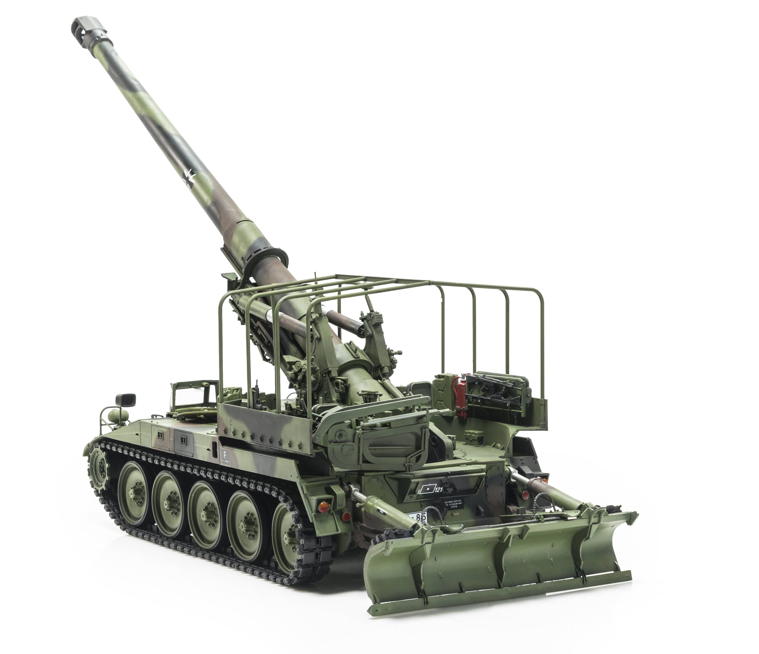GERMAN ARMY M110A2G SELF-PROPELLED HOWITZER – Image 2