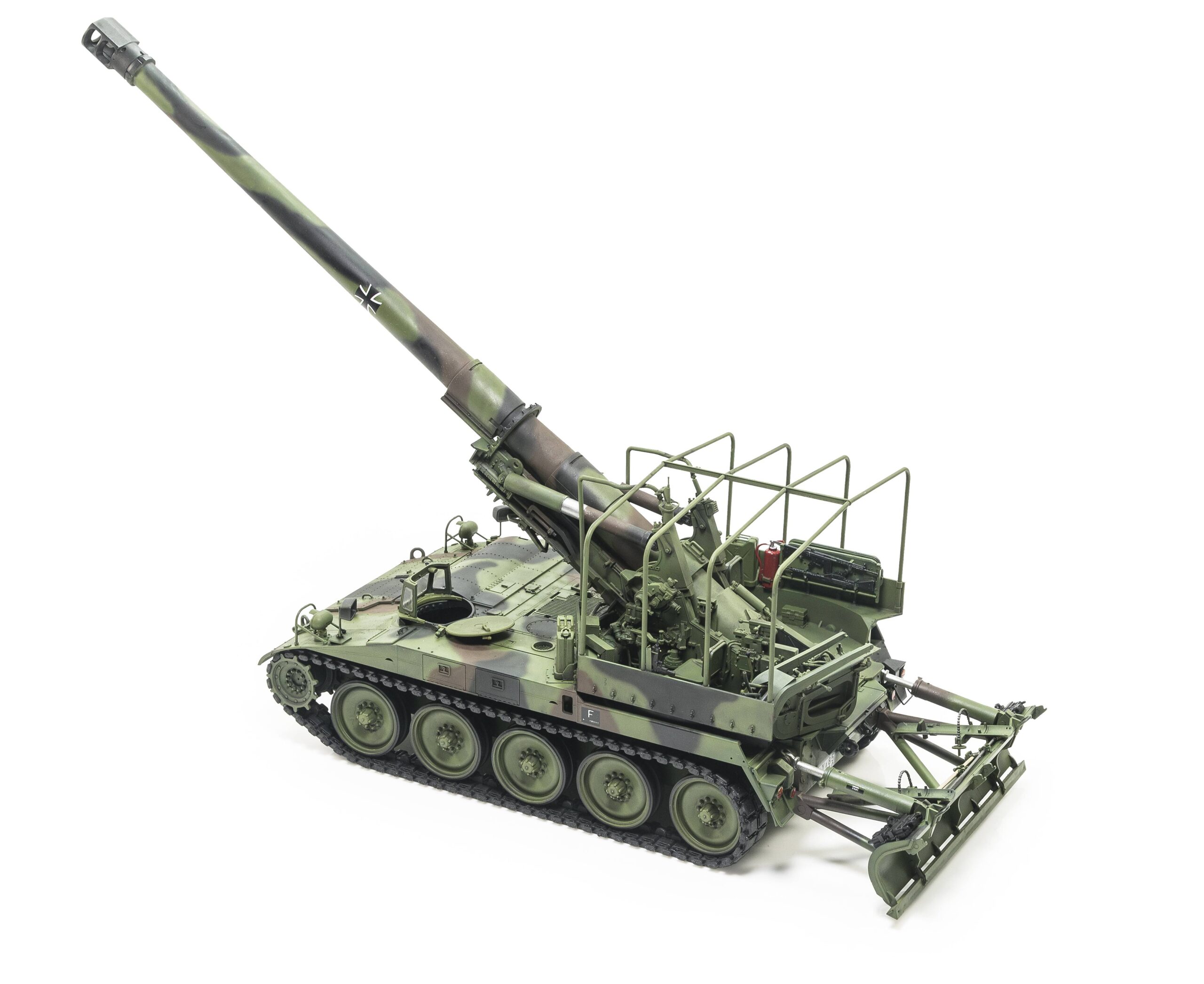 GERMAN ARMY M110A2G SELF-PROPELLED HOWITZER – Image 3