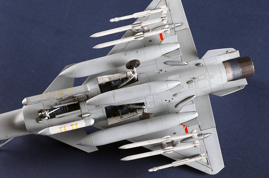 Chinese J-10C Fighter – Image 3