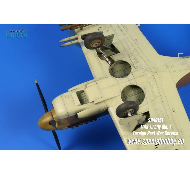 Fairey Firefly FR Mk.I Foregin Post War – Image 3