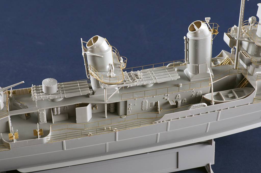USS Fletcher DD-445 – Image 15