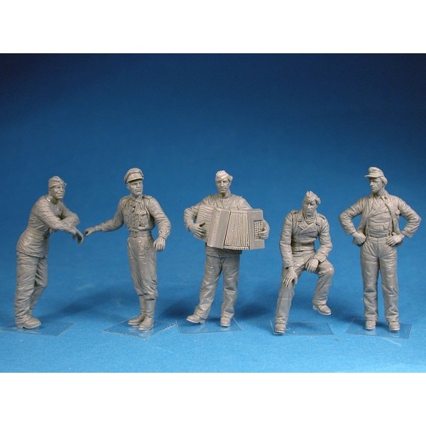 GERMAN TANK CREW (Normandy 1944) – Image 4