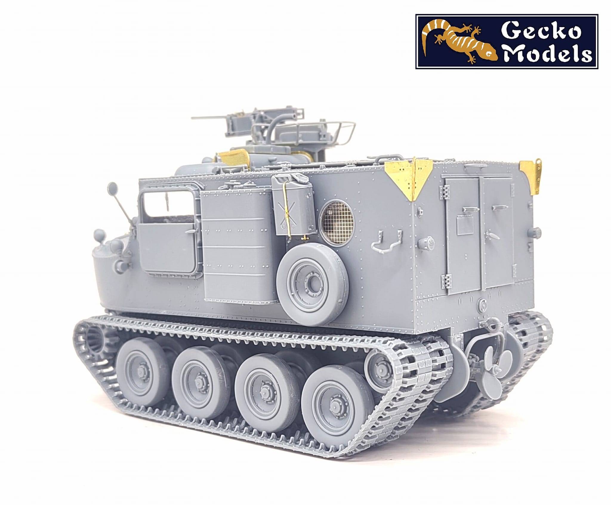 US M76 Amphibious Cargo Carrier "Otter" (Early Production) – Image 9
