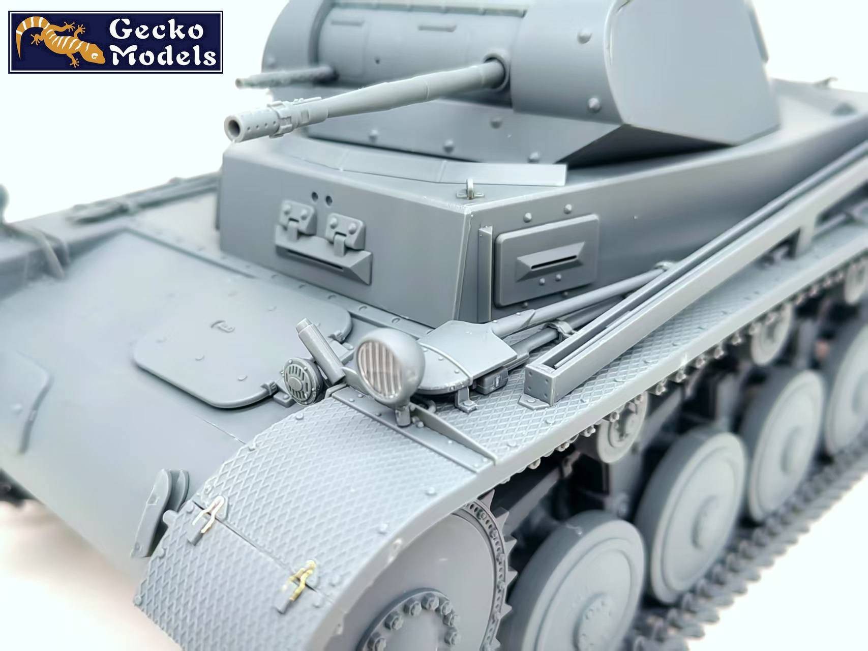 Pz.Kpfw. II (Sd.Kfz.121) Ausf.c – Image 6
