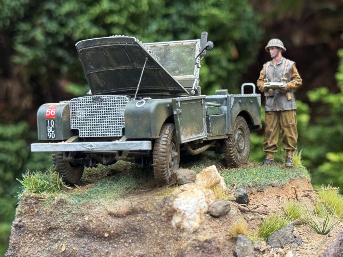 Korean War British FV18001 Mk.1 80in 4x4 Utility Vehicle (Early Production) avec remorque Bantam 10-cwt – Image 13