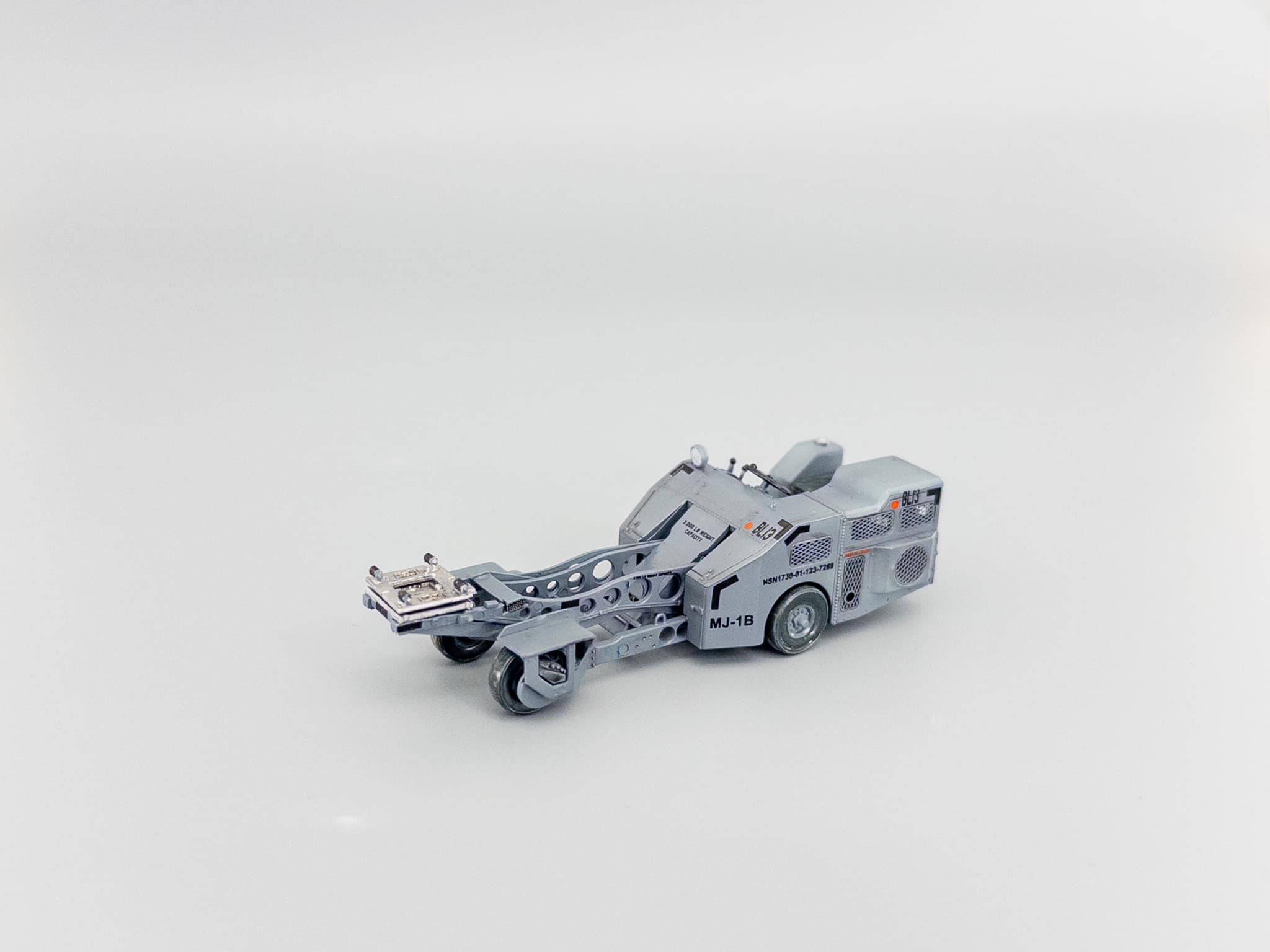 U.S. Weapon Loading Cart – Image 12