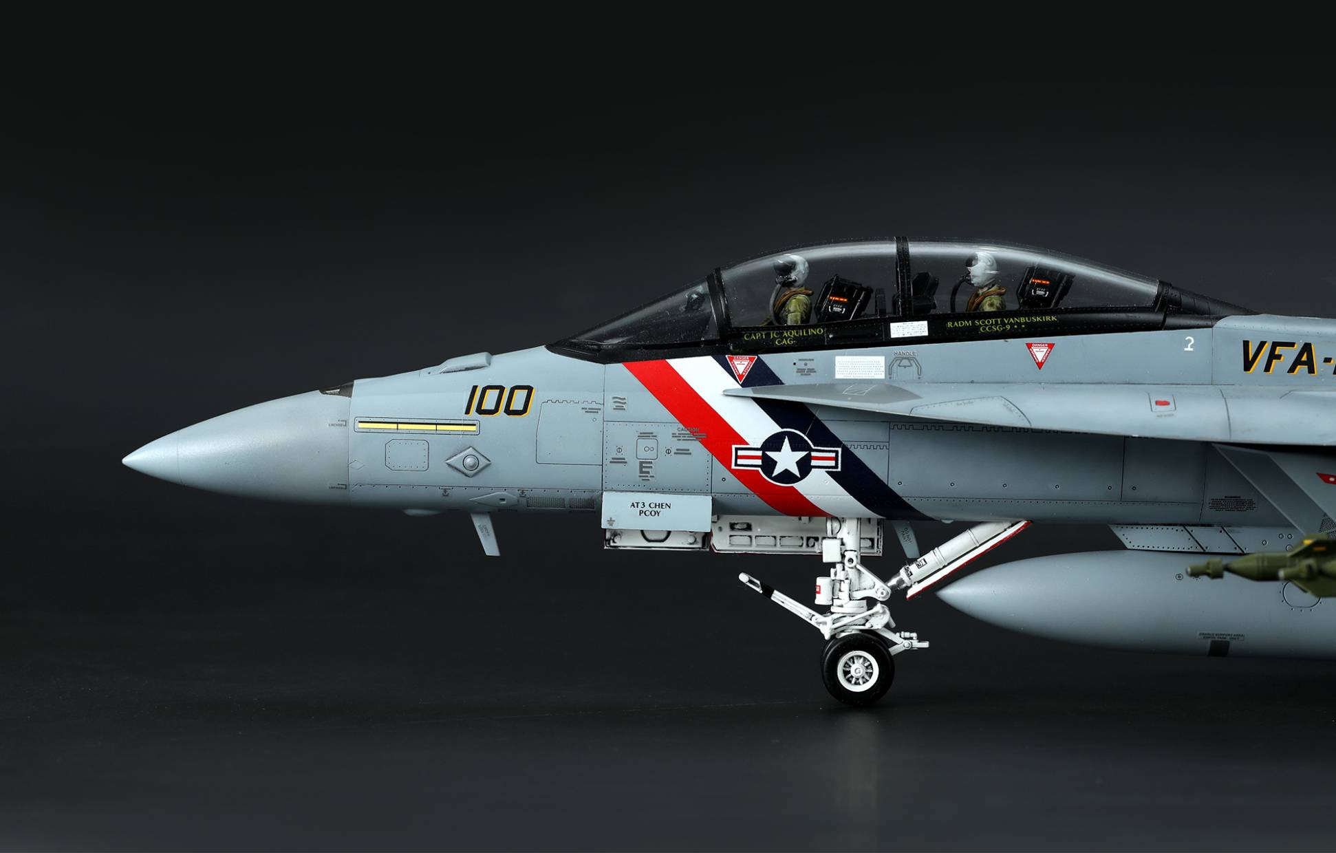 Boeing F/A-18F Super Hornet Bounty Hunters – Image 13