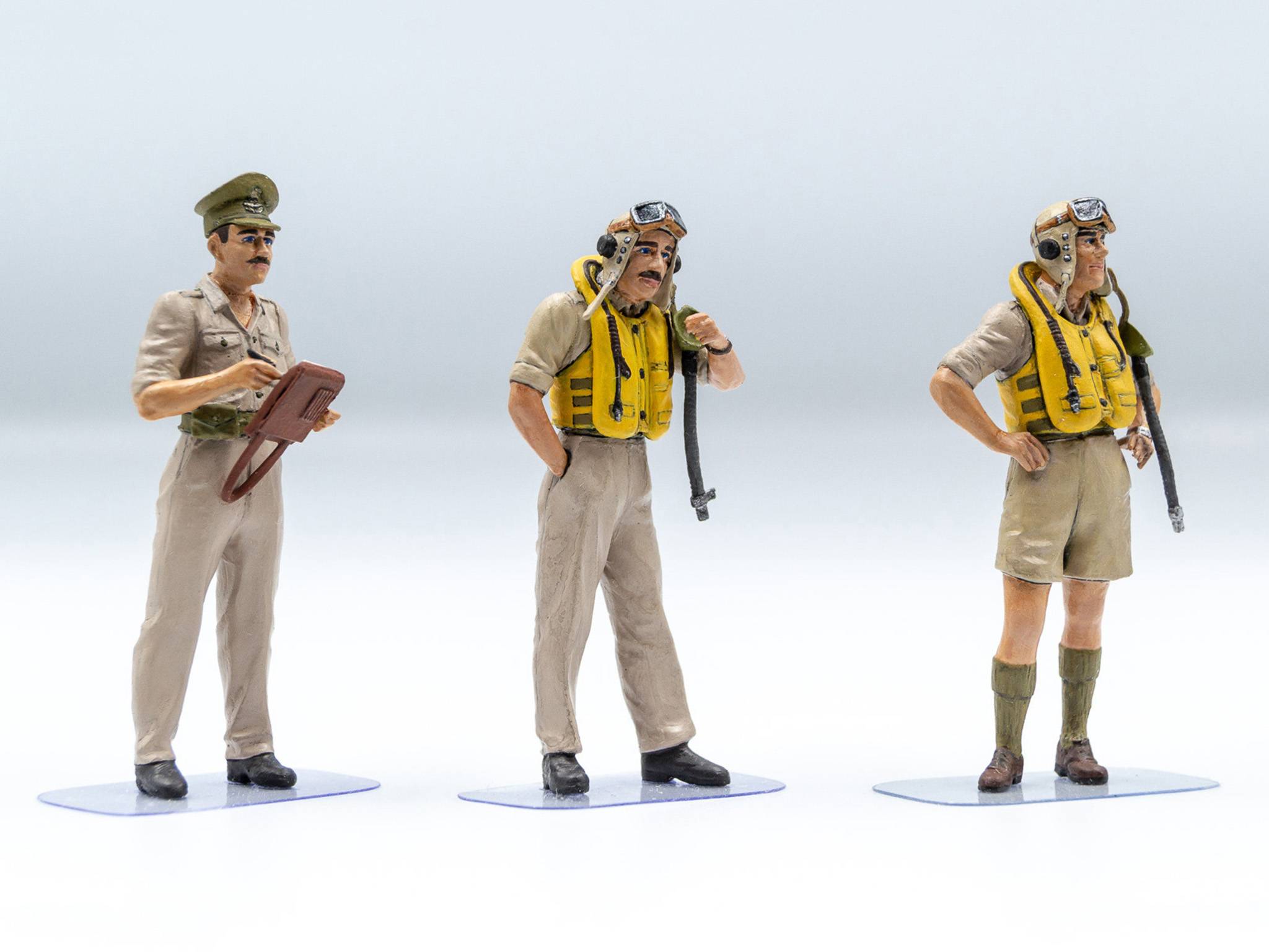 British Pilots in Tropical Uniform (1939-1943) – Image 2