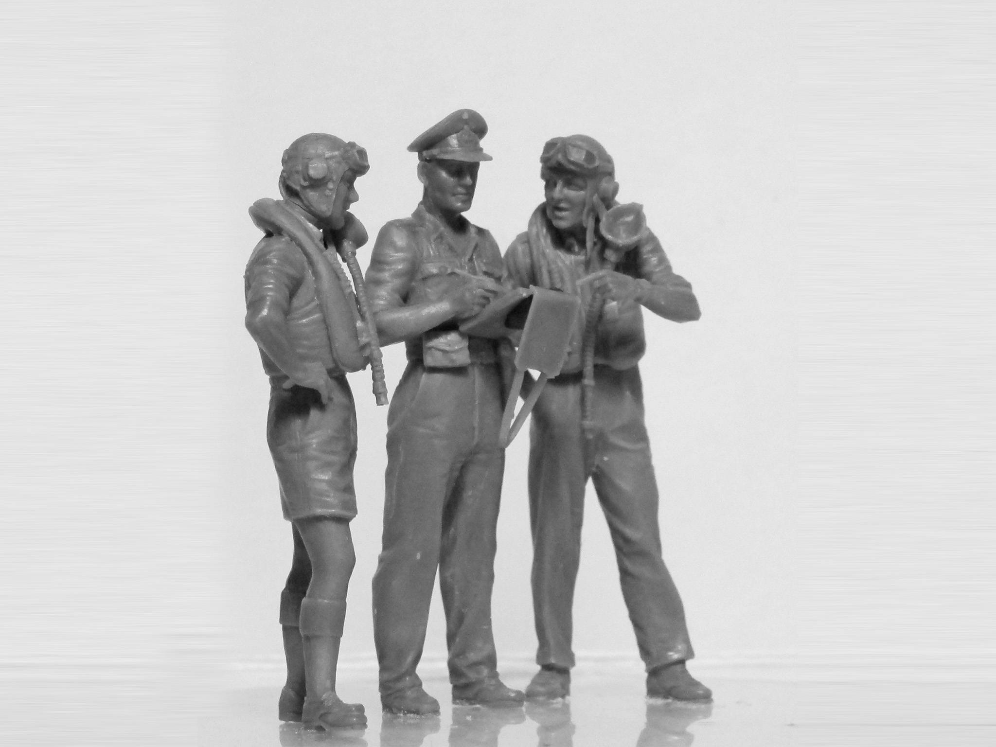 British Pilots in Tropical Uniform (1939-1943) – Image 8