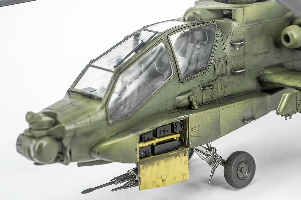 AH-64A Apache – Image 10