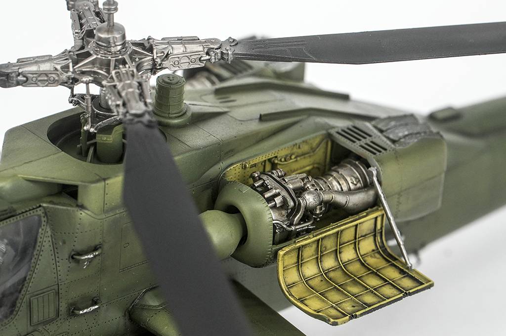 AH-64A Apache – Image 12