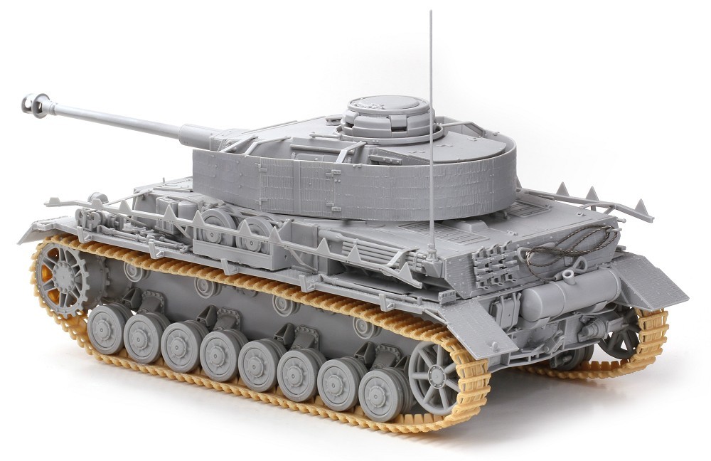 Pz.Kpfw.IV Ausf.H w/Zimmerit Mid-Production HJ Div. Normandy – Image 3