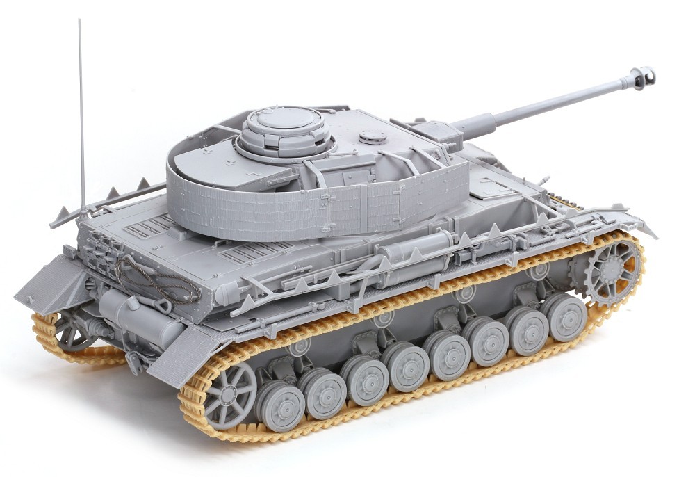 Pz.Kpfw.IV Ausf.H w/Zimmerit Mid-Production HJ Div. Normandy – Image 6