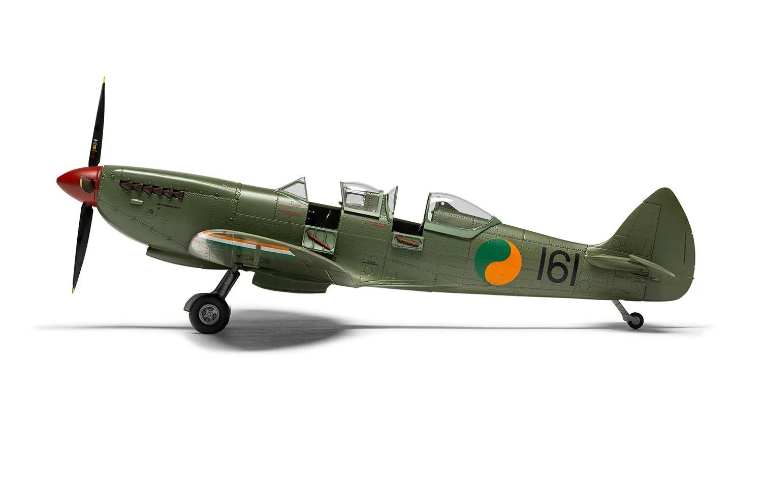 Supermarine Spitfire Tr.9 – Image 7