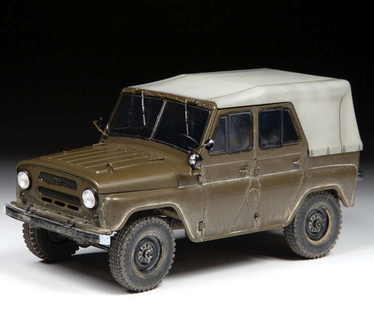 UAZ-469 Soviet Military Off-Road Vehicle – Image 3