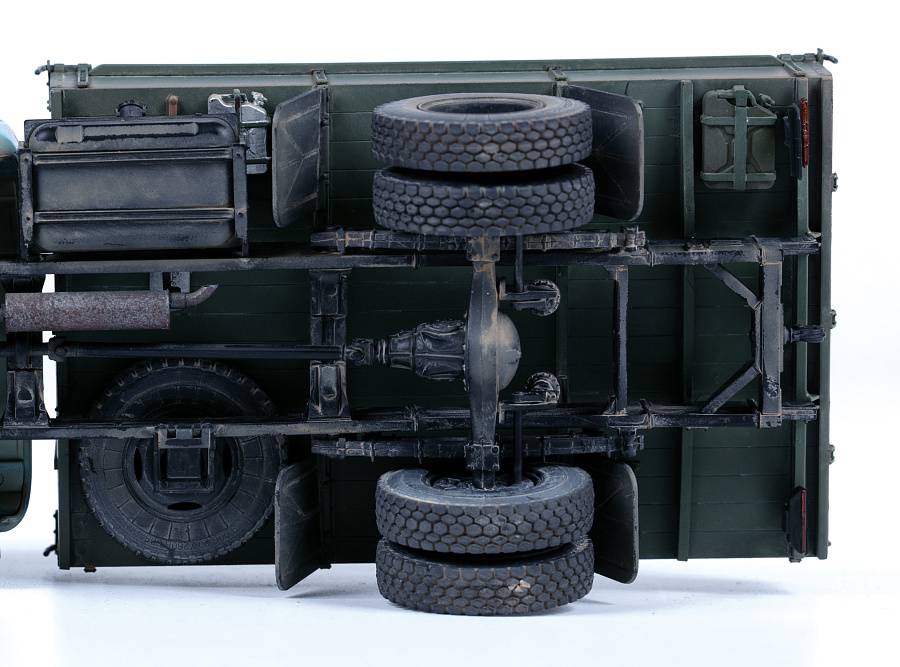 Soviet truck ZIL-130 – Image 7