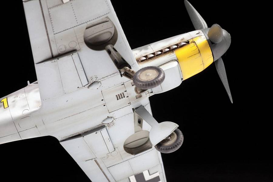 Messerschmitt BF-109 G6 German fighter aircraft – Image 5