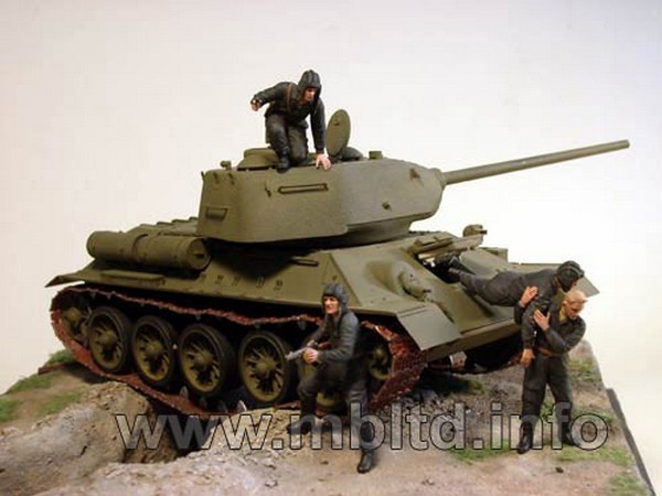 "Bail Out!" Russian Tank Crew, Kursk, July 1943 – Image 2