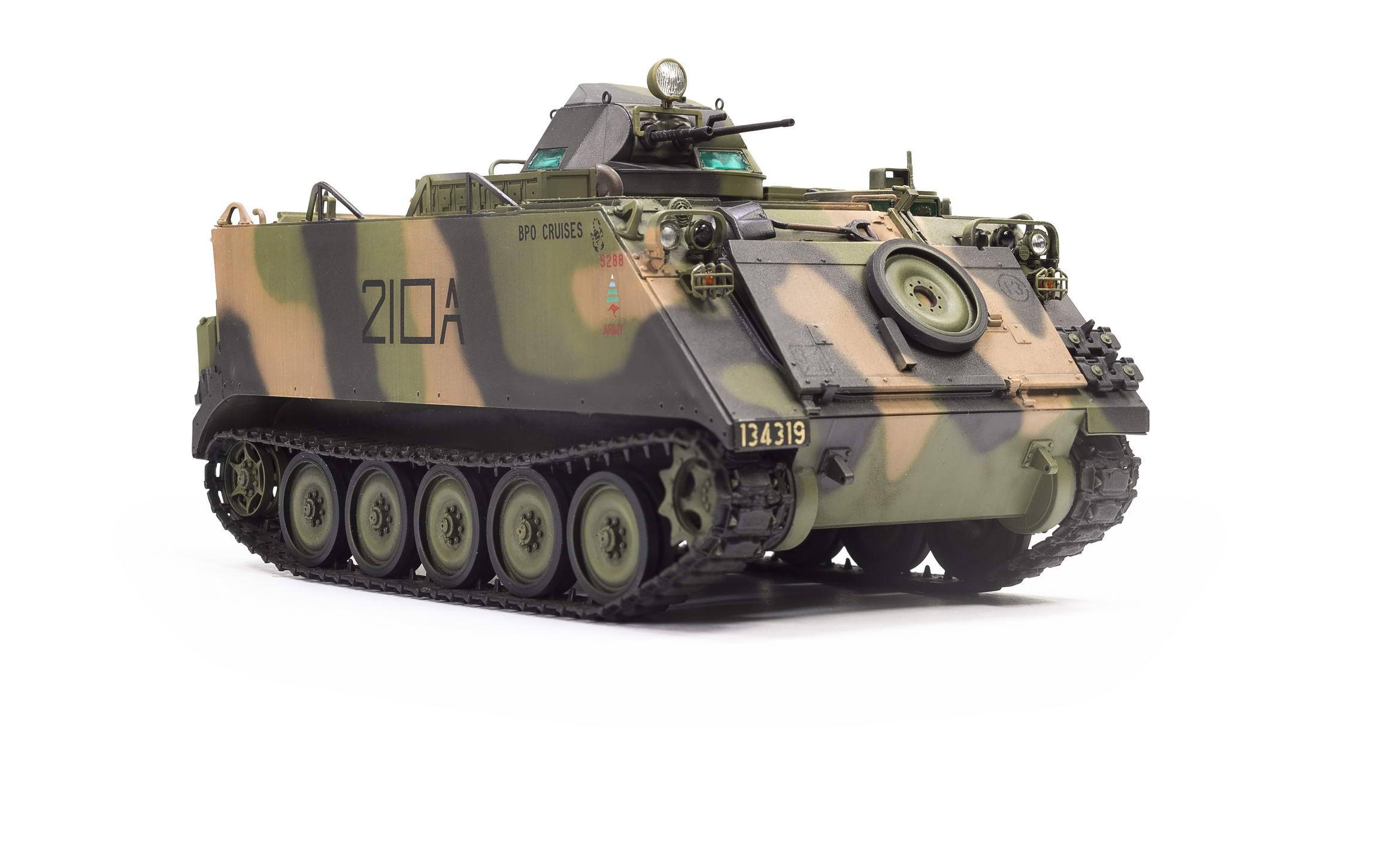 Australian Army M113A1 LRV Light Reconnaissance Vehicle 1980 Transitional Model – Image 3