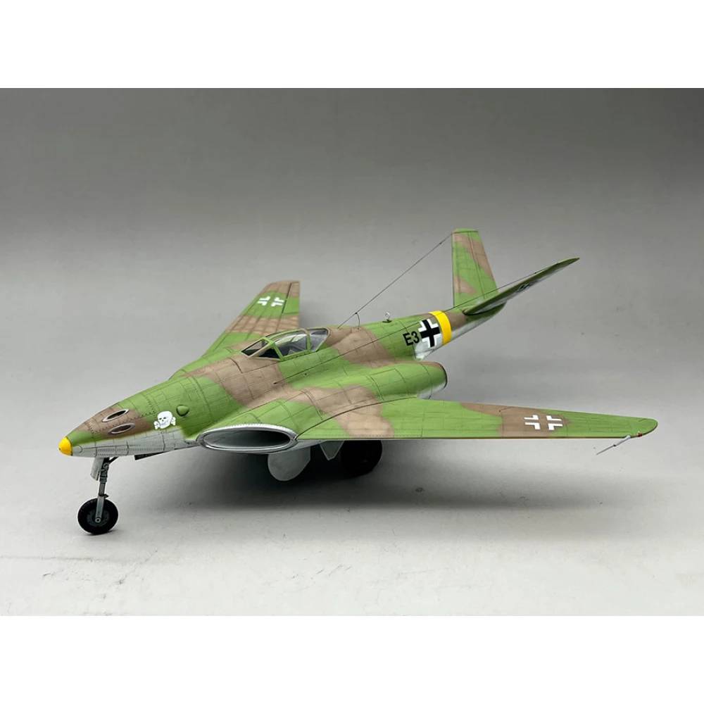 Me 262 HG III "V Tail" – Image 2