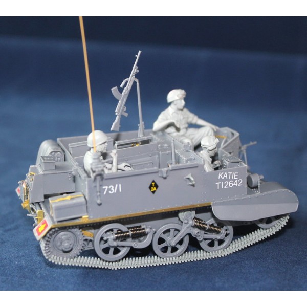 Universal Carrier Mk.1 with Crew – Image 2