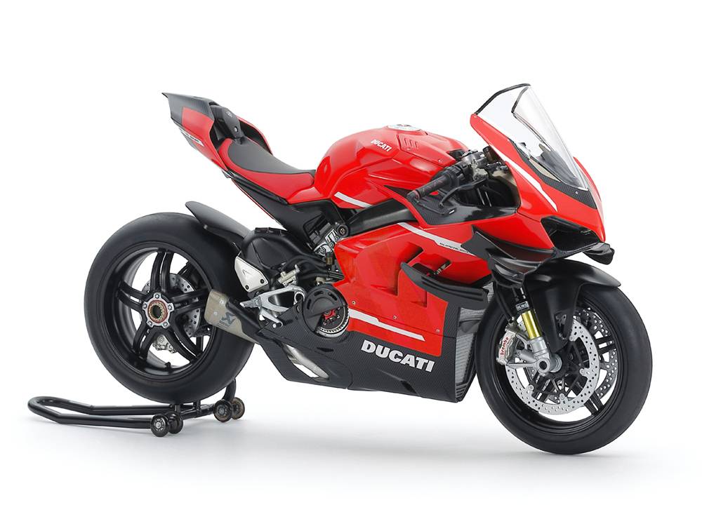 Ducati Superleggera V4 with Racing Kit – Image 3