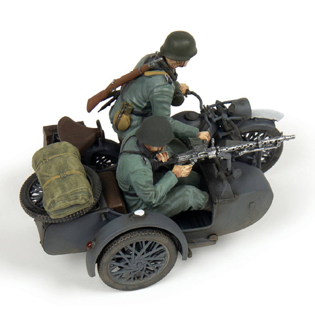German Motocycle Zündapp K800 with sidecar and crew – Image 4