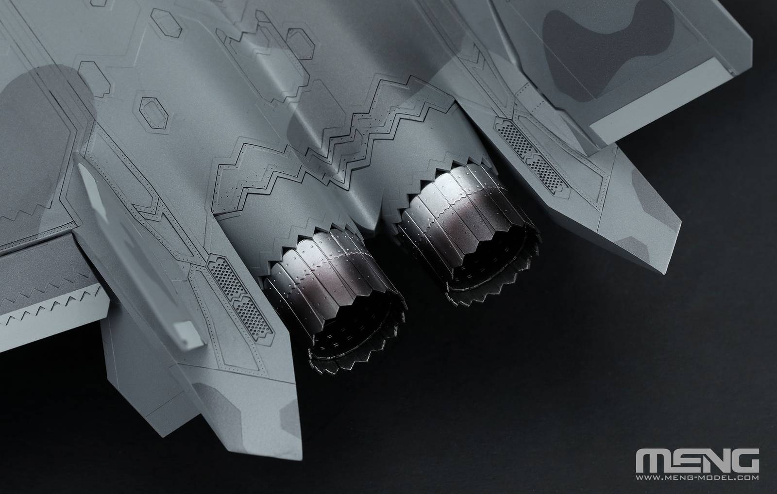 CHINESE J-20 STEALTH FIGHTER BEAST MODE – Image 3