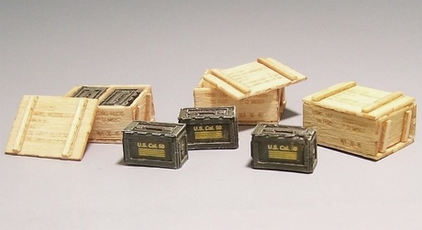 BOITES DE MUNITIONS EN BOIS US ARMY (PERIODE GUERRE DE VIETNAM)