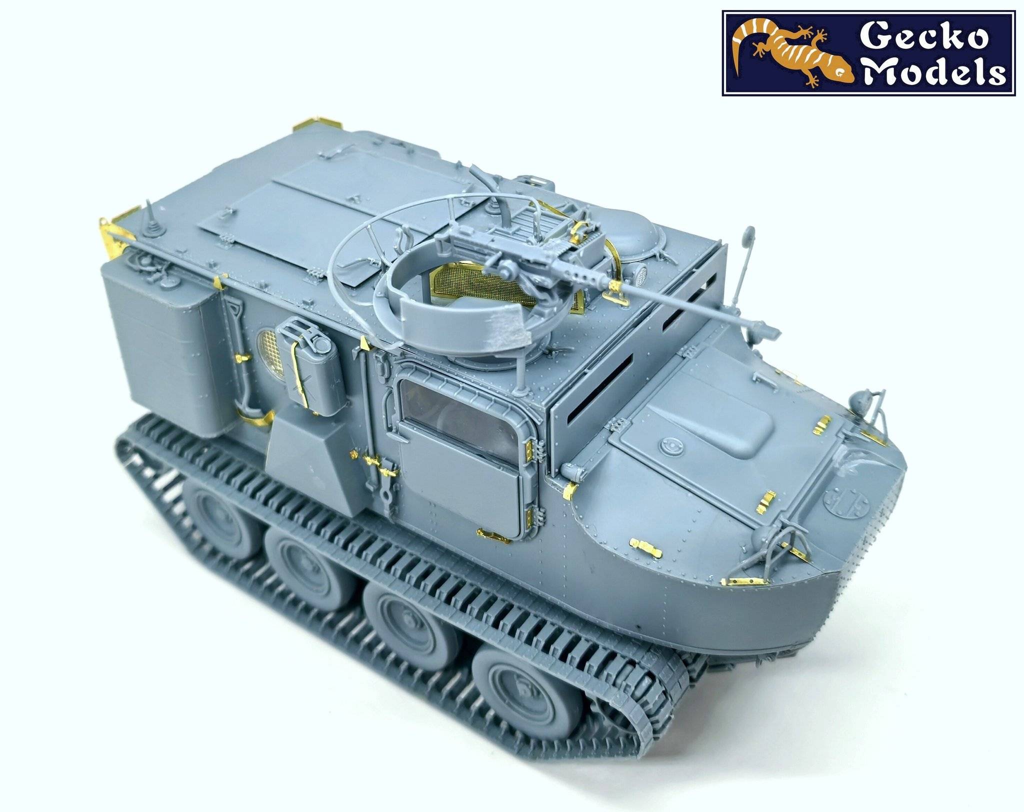 US M76 Amphibious Cargo Carrier "Otter" Late Production – Image 11