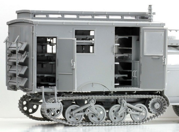 Sd.Kfz.3 Maultier Ambulance – Image 9