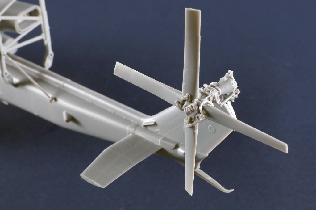UH-1Y Venom – Image 22