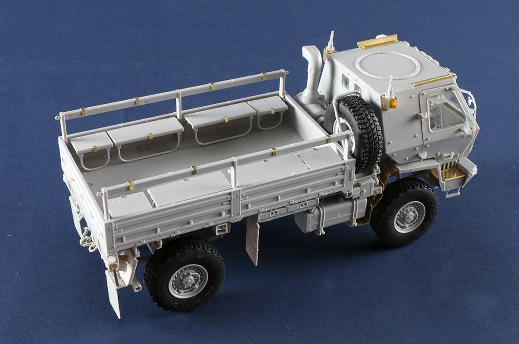 M1078A1P2 2.5 Ton LMTV Cargo Truck – Image 27