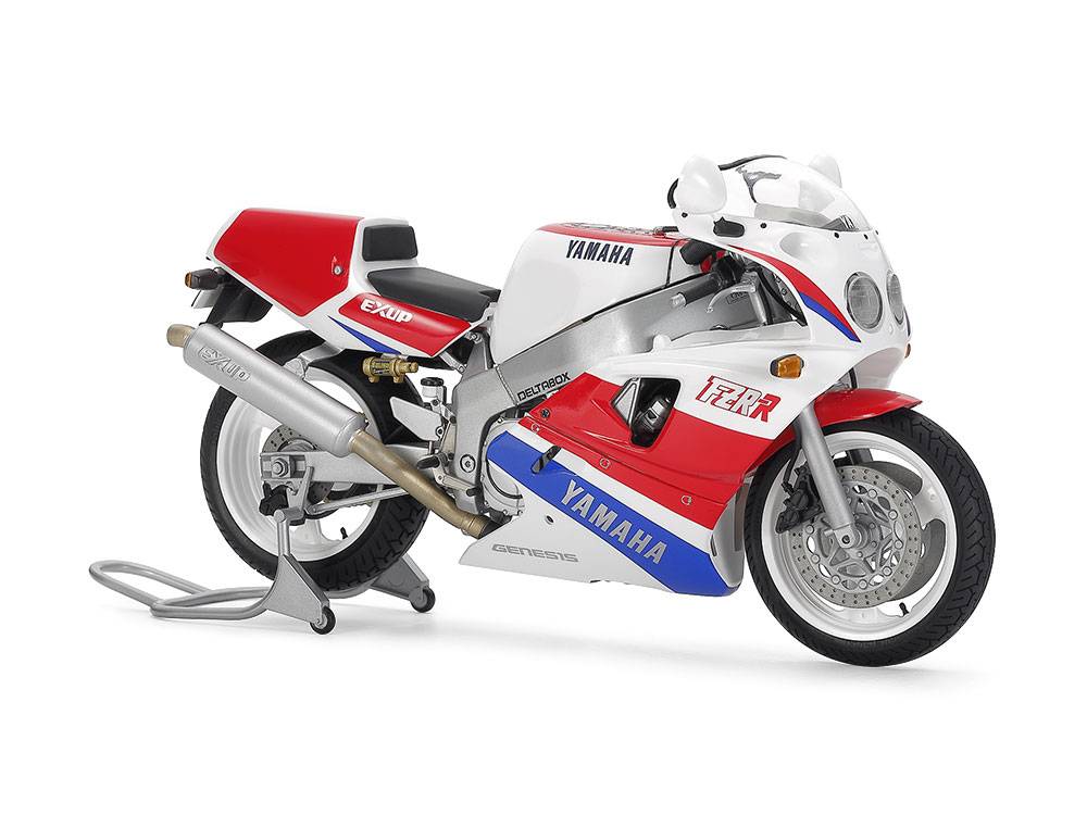 YAMAHA FZR750R (OW01) – Image 2